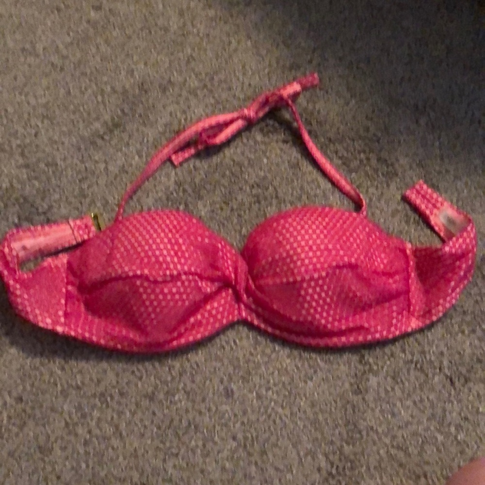 Victoria’s Secret size 34D swim top